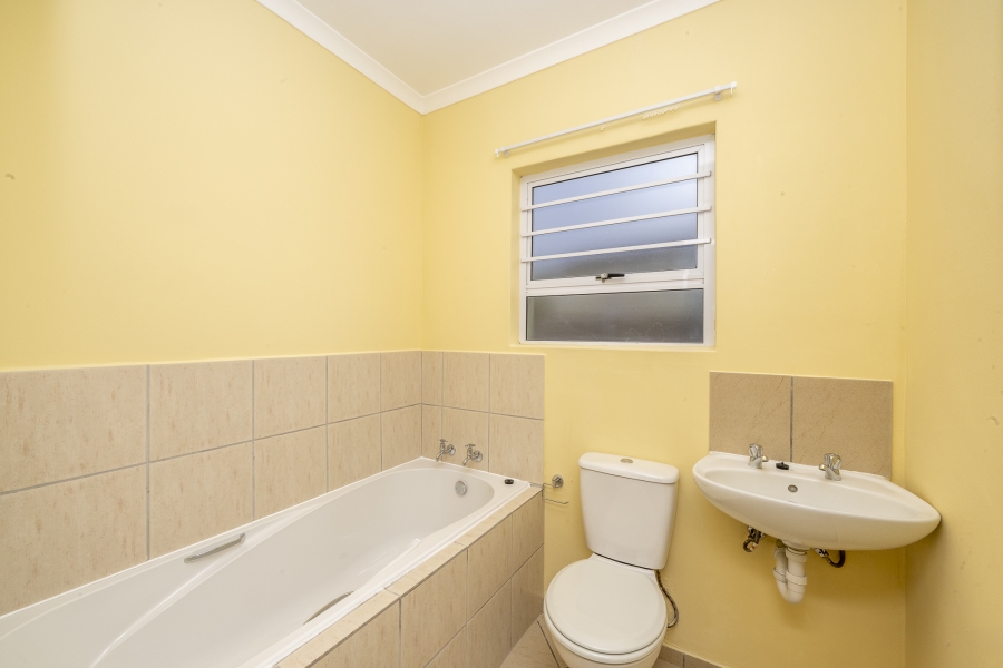 2 Bedroom Property for Sale in Sunset Glen Western Cape
